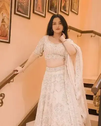 Escort Achalpur